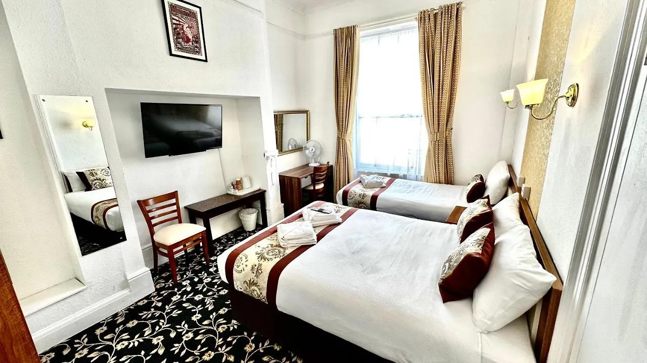 Andorra Guest Accommodation Brighton